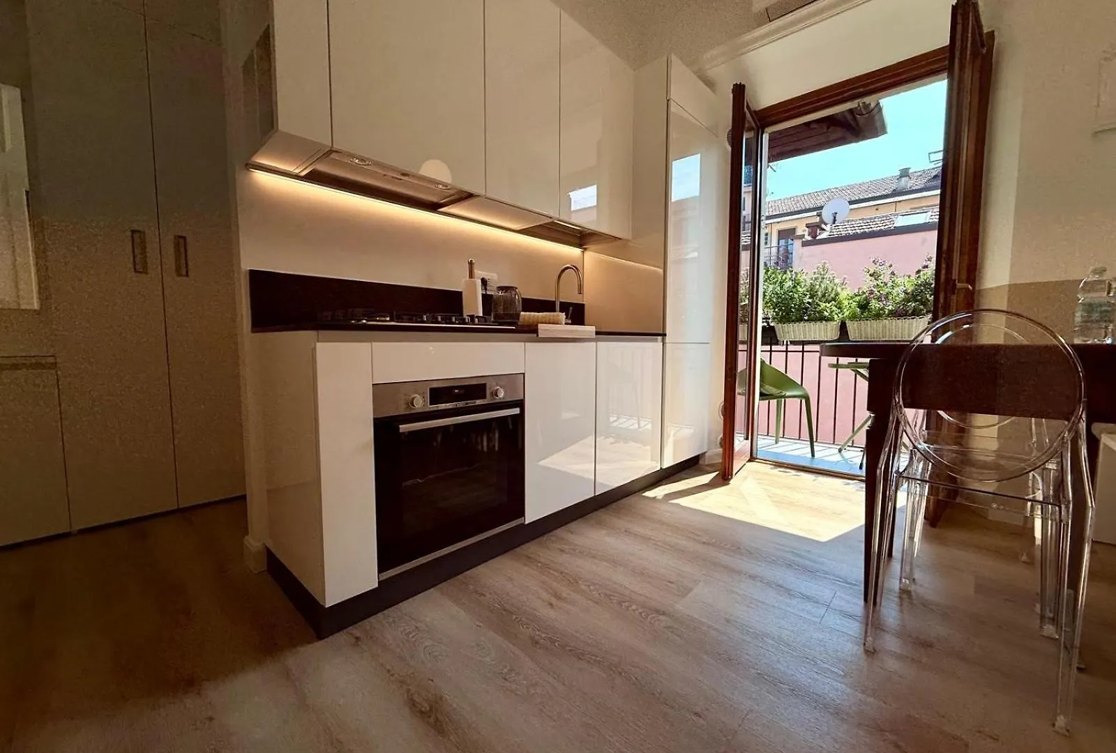 Casa Estia - Mico, Citylife, San Siro, Elegance And Comfort In The Heart Of 米兰